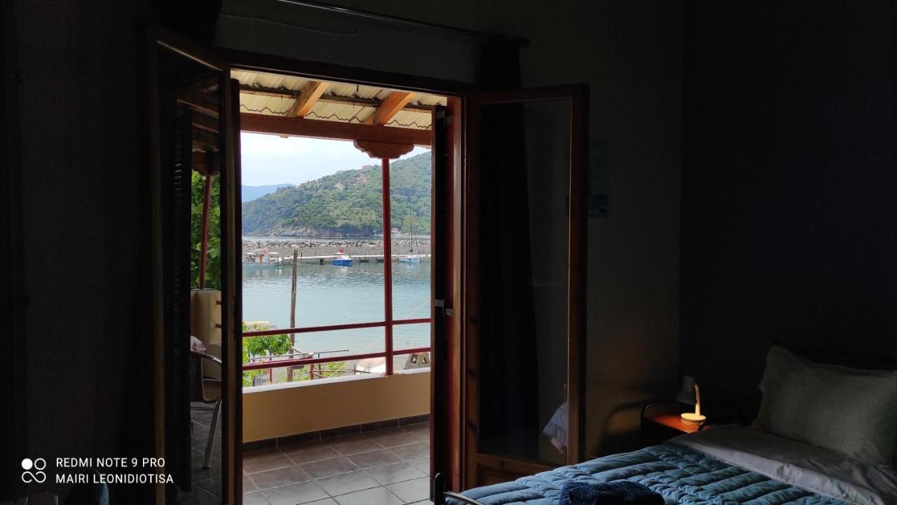 Porto Sabatiki Hotel Sampatiki Ngoại thất bức ảnh