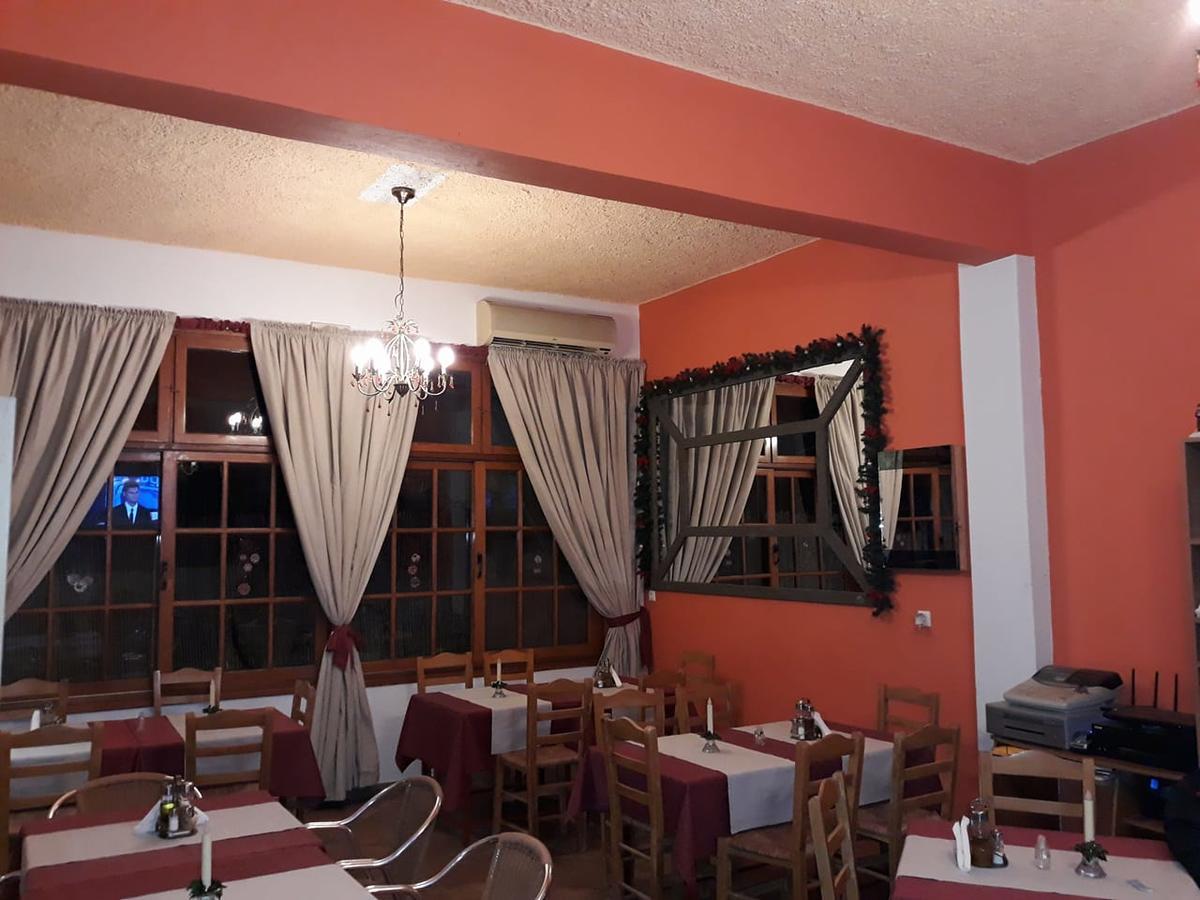 Porto Sabatiki Hotel Sampatiki Ngoại thất bức ảnh